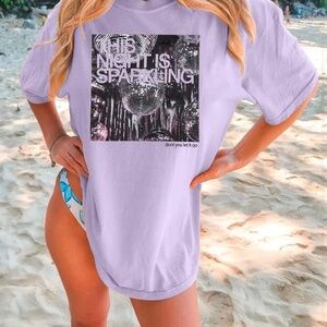 Taylor swift T-shirt